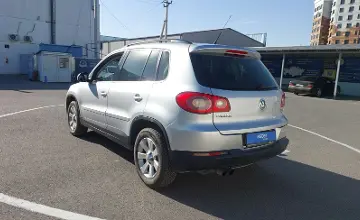 Volkswagen Tiguan 2009 года за 3 800 000 тг. в Шымкент фото 4