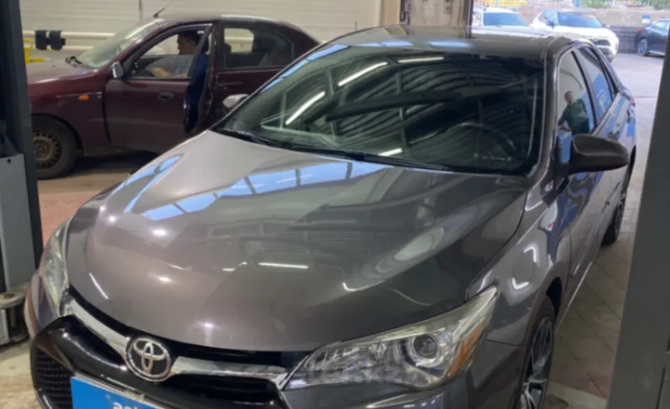 Toyota Camry 2015 года за 9 500 000 тг. в Астана