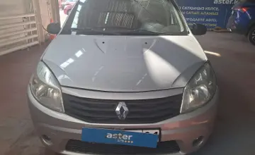 Renault Sandero 2012 года за 2 400 000 тг. в Астана фото 2