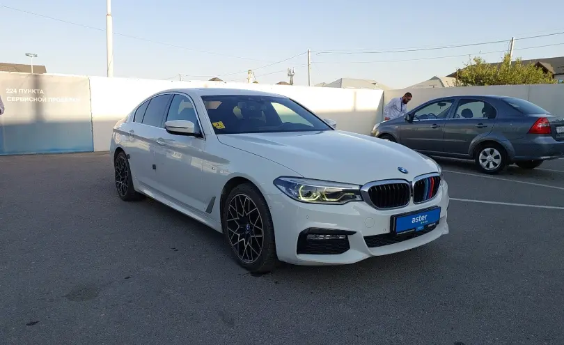 BMW 5 серии 2017 года за 17 000 000 тг. в Шымкент фото 2