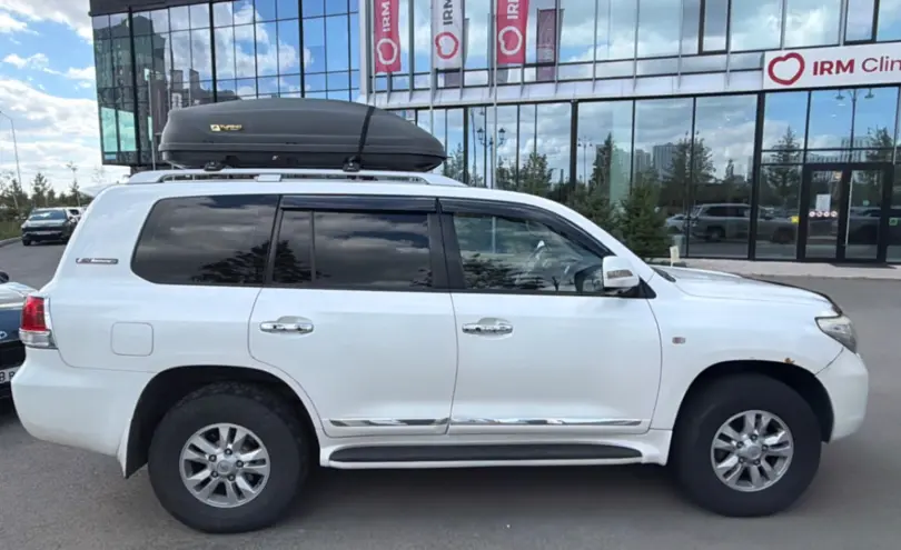 Toyota Land Cruiser 2010 года за 16 000 000 тг. в Астана фото 4