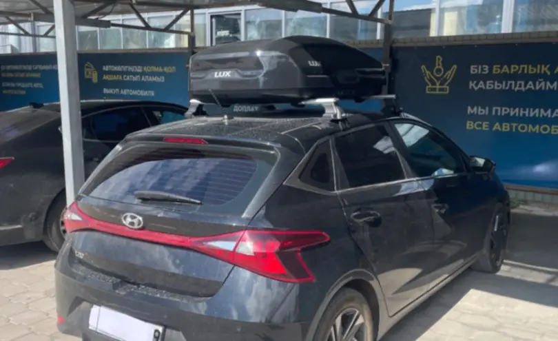 Hyundai i20 2023 года за 6 100 000 тг. в Караганда фото 5