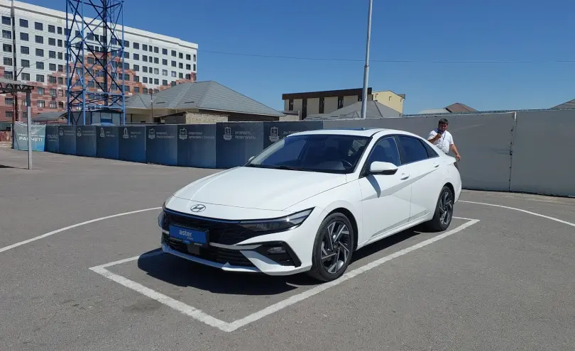 Hyundai Elantra 2024 года за 900 000 тг. в Шымкент