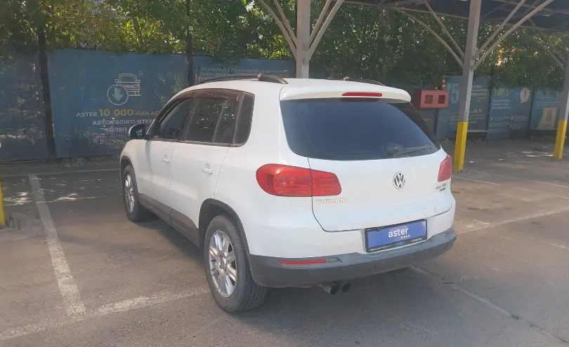 Volkswagen Tiguan 2014 года за 7 000 000 тг. в Алматы фото 4