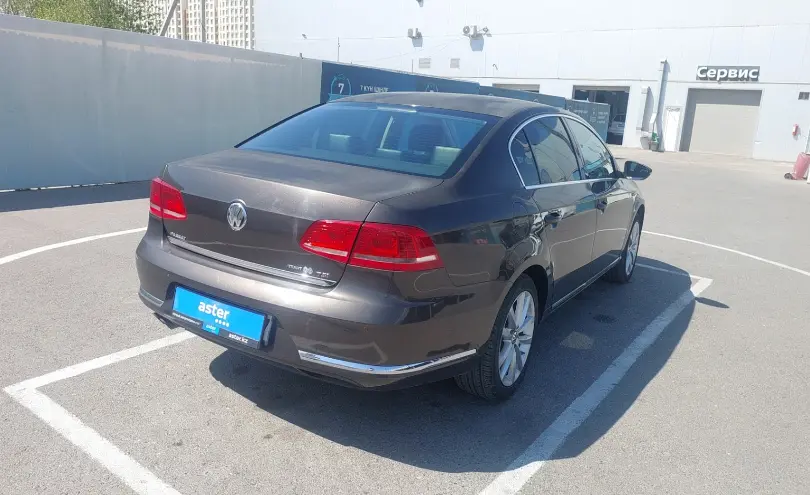 Volkswagen Passat 2014 года за 4 000 000 тг. в Шымкент фото 3