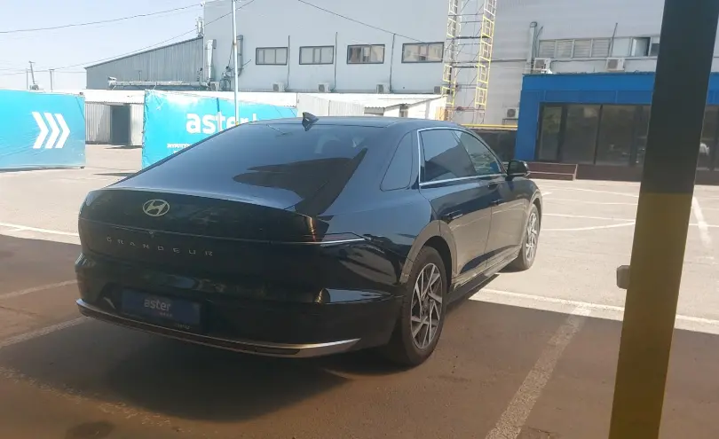 Hyundai Grandeur 2023 года за 17 000 000 тг. в Алматы фото 3