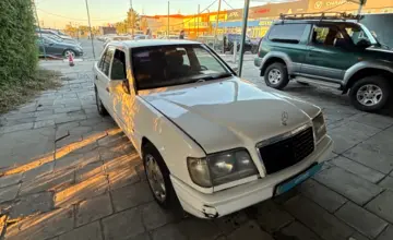 Mercedes-Benz E-Класс 1994 года за 800 000 тг. в Талдыкорган фото 3