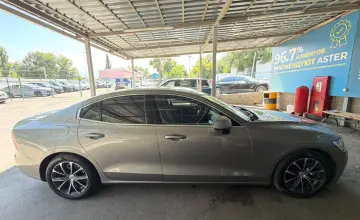 Volvo S60 2022 года за 13 000 000 тг. в Алматы фото 4