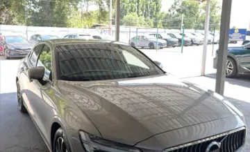 Volvo S60 2022 года за 13 000 000 тг. в Алматы фото 3