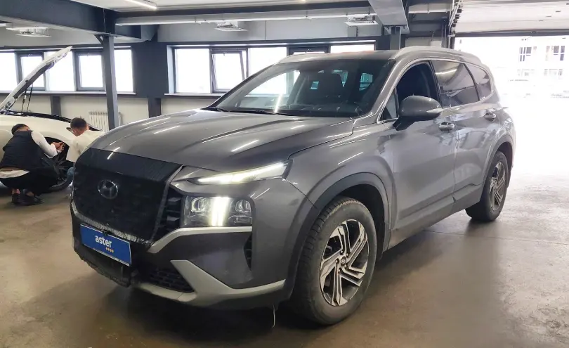 Hyundai Santa Fe 2022 года за 14 000 000 тг. в Астана
