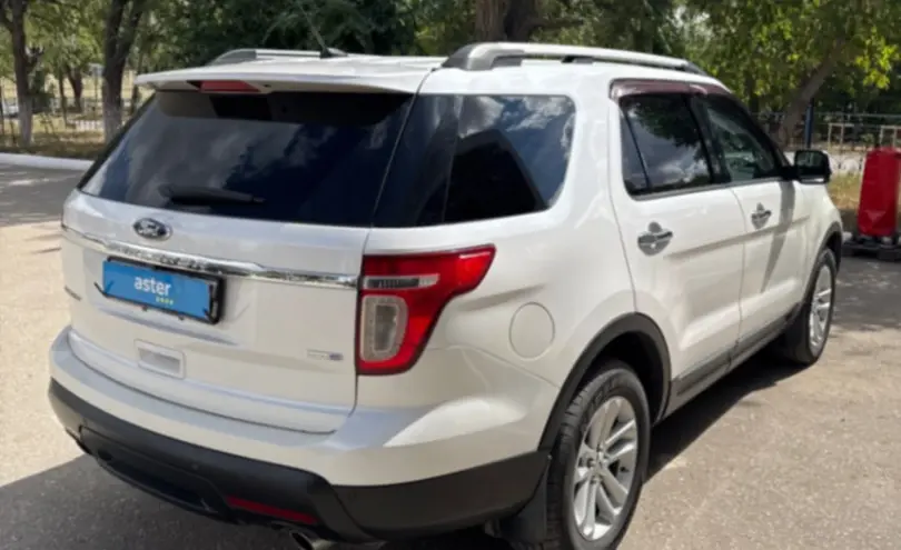 Ford Explorer 2013 года за 10 000 000 тг. в Актобе фото 5