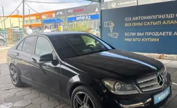 Mercedes-Benz C-Класс 2014 года за 6 500 000 тг. в Талдыкорган фото 3
