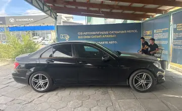 Mercedes-Benz C-Класс 2014 года за 6 500 000 тг. в Талдыкорган фото 4