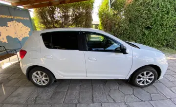 Renault Sandero 2015 года за 3 500 000 тг. в Талдыкорган фото 4