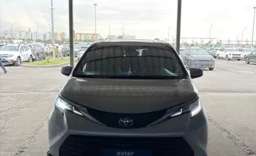 Toyota Sienna 2021 года за 16 900 000 тг. в Алматы фото 2