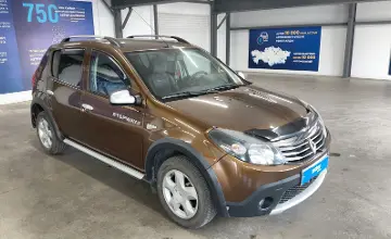 Renault Sandero 2014 года за 4 000 000 тг. в Астана фото 2