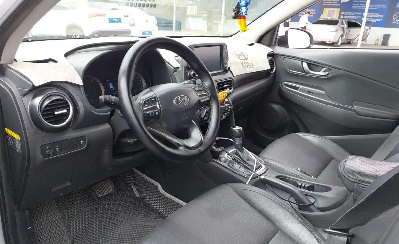 Hyundai Kona 2018 года за 8 000 000 тг. в Шымкент фото 5
