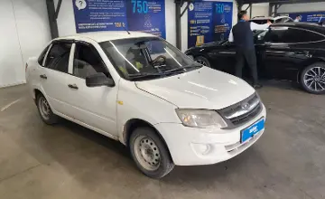 LADA (ВАЗ) Granta 2013 года за 1 500 000 тг. в Астана фото 2