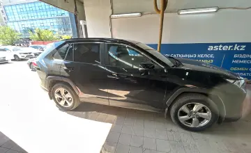 Toyota RAV4 2020 года за 17 000 000 тг. в Астана фото 4
