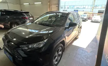 Toyota RAV4 2020 года за 17 000 000 тг. в Астана фото 1