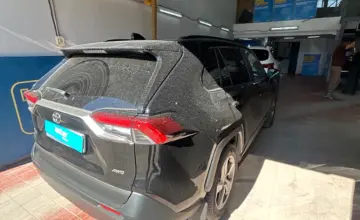 Toyota RAV4 2020 года за 17 000 000 тг. в Астана