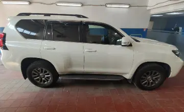 Toyota Land Cruiser Prado 2020 года за 33 000 000 тг. в Астана фото 4
