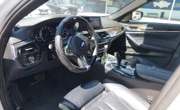 BMW 5 серии 2017 года за 15 800 000 тг. в Шымкент фото 5