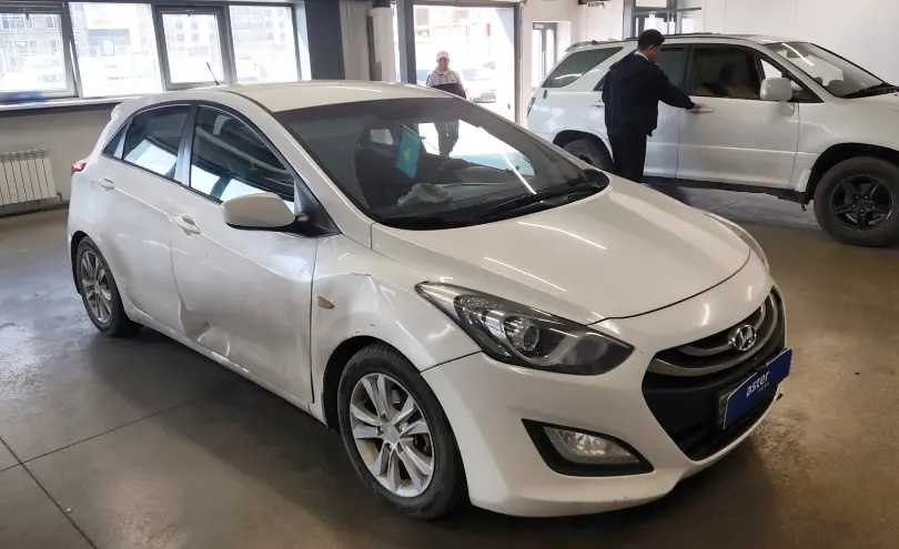 Hyundai i30 2014 года за 4 500 000 тг. в Астана фото 2