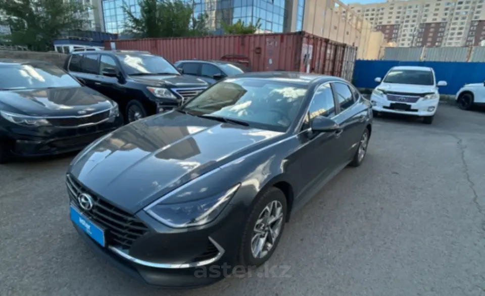 Hyundai Sonata 2021 года за 10 000 000 тг. в Астана