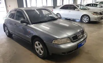 Audi A4 1996 года за 1 000 000 тг. в Астана фото 2