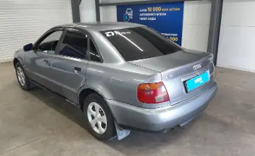 Audi A4 1996 года за 1 000 000 тг. в Астана фото 4