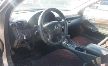 Mercedes-Benz C-Класс 2002 года за 3 500 000 тг. в Шымкент фото 5