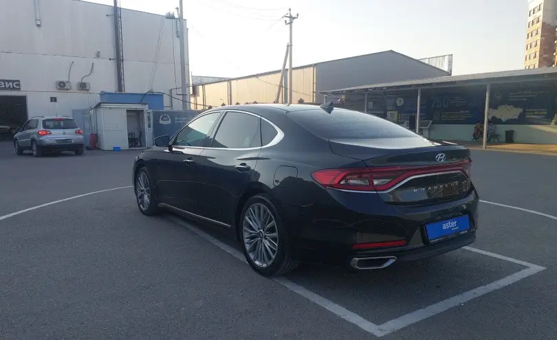 Hyundai Grandeur 2019 года за 11 000 000 тг. в Шымкент фото 4