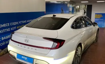 Hyundai Sonata 2021 года за 10 000 000 тг. в Астана