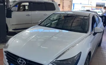 Hyundai Sonata 2021 года за 10 000 000 тг. в Астана фото 1