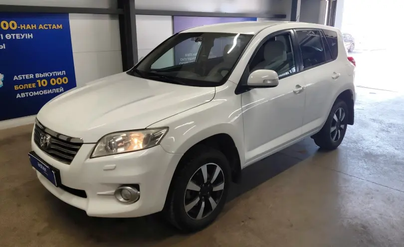Toyota RAV4 2011 года за 7 100 000 тг. в Астана