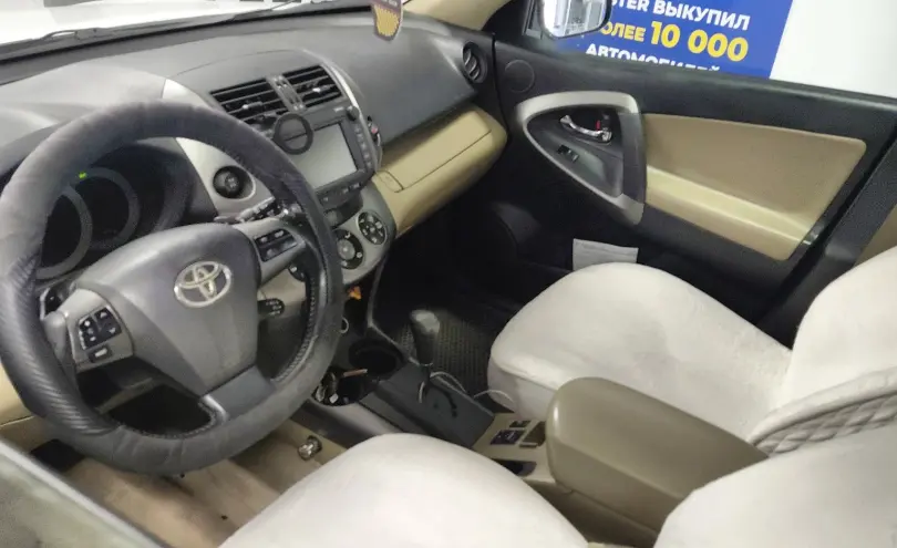 Toyota RAV4 2011 года за 7 100 000 тг. в Астана фото 5