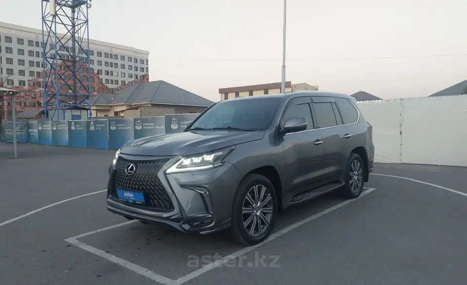 Lexus LX 2017 года за 42 000 000 тг. в Шымкент