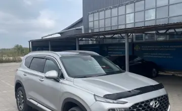 Hyundai Santa Fe 2021 года за 13 000 000 тг. в Караганда фото 3
