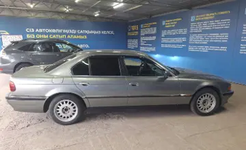 BMW 7 серии 1995 года за 2 000 000 тг. в Алматы фото 4