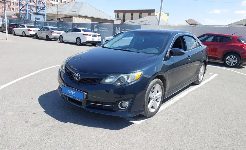 Toyota Camry 2013 года за 8 000 000 тг. в Шымкент
