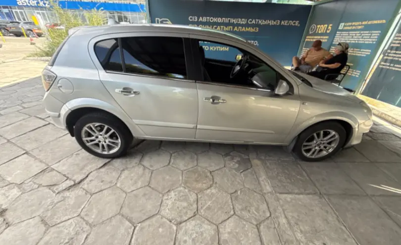 Opel Astra 2007 года за 1 800 000 тг. в Талдыкорган фото 4