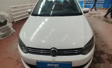 Volkswagen Polo 2013 года за 3 300 000 тг. в Астана фото 2
