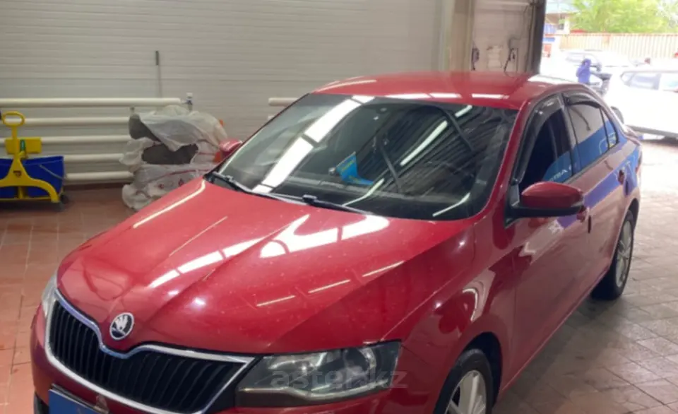 Skoda Rapid 2018 года за 5 500 000 тг. в Астана