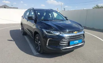 Chevrolet Tracker 2023 года за 8 000 000 тг. в Шымкент фото 2