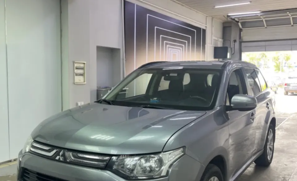Mitsubishi Outlander 2013 года за 6 500 000 тг. в Павлодар