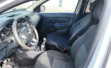 Renault Logan 2019 года за 2 900 000 тг. в Астана фото 5