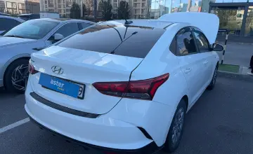 Hyundai Accent 2020 года за 6 000 000 тг. в Астана