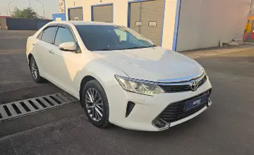 Toyota Camry 2016 года за 10 200 000 тг. в Алматы фото 3