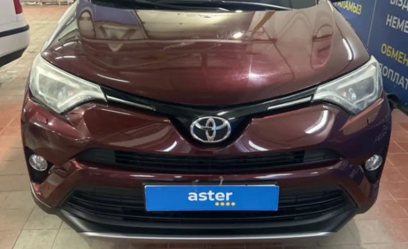 Toyota RAV4 2019 года за 12 000 000 тг. в Астана фото 2